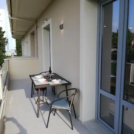 Marina 公寓 库托卡利恩